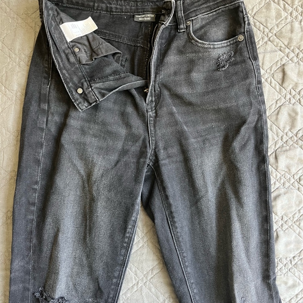 American Eagle Black Distressed Jeans